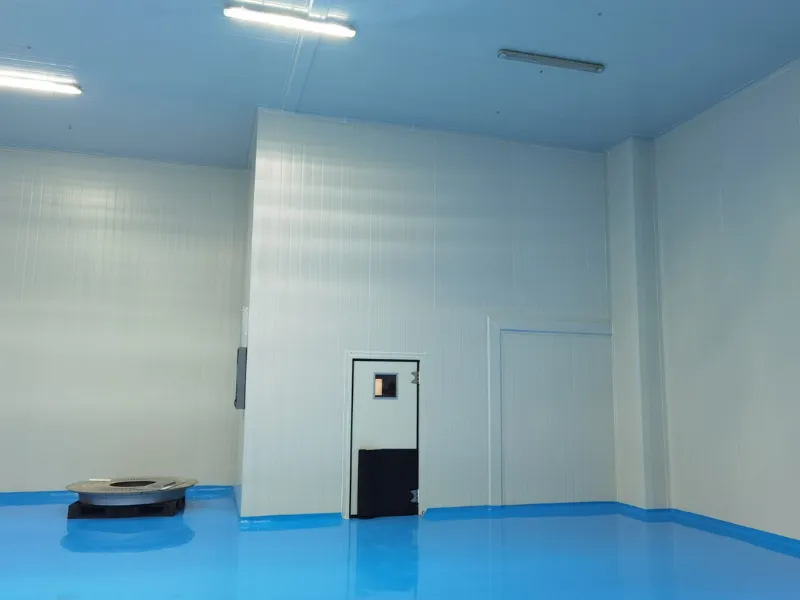 Cuarto frío industrial construido con paneles Smart Panel