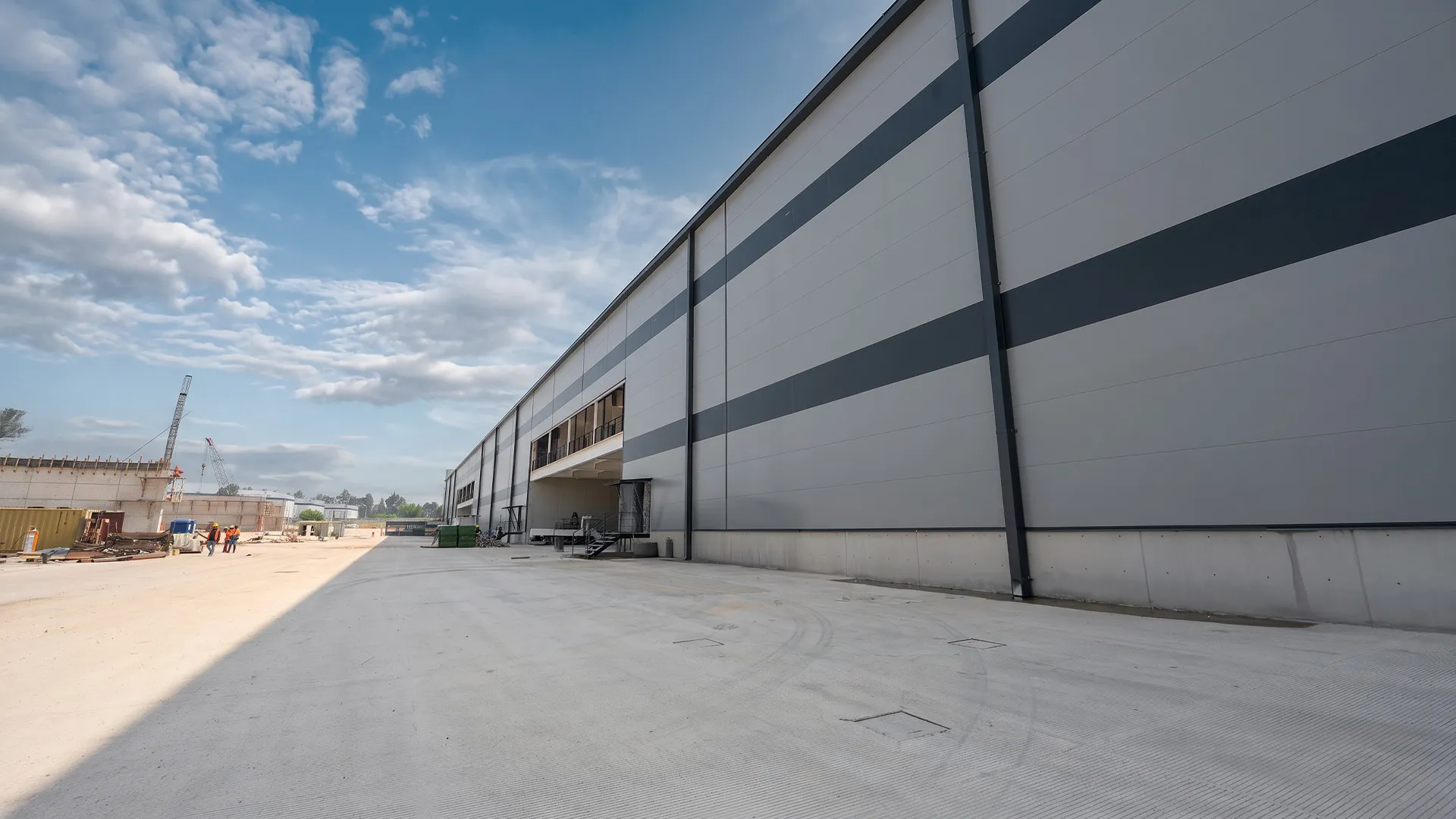 Nave industrial construida con panel Smart Panel