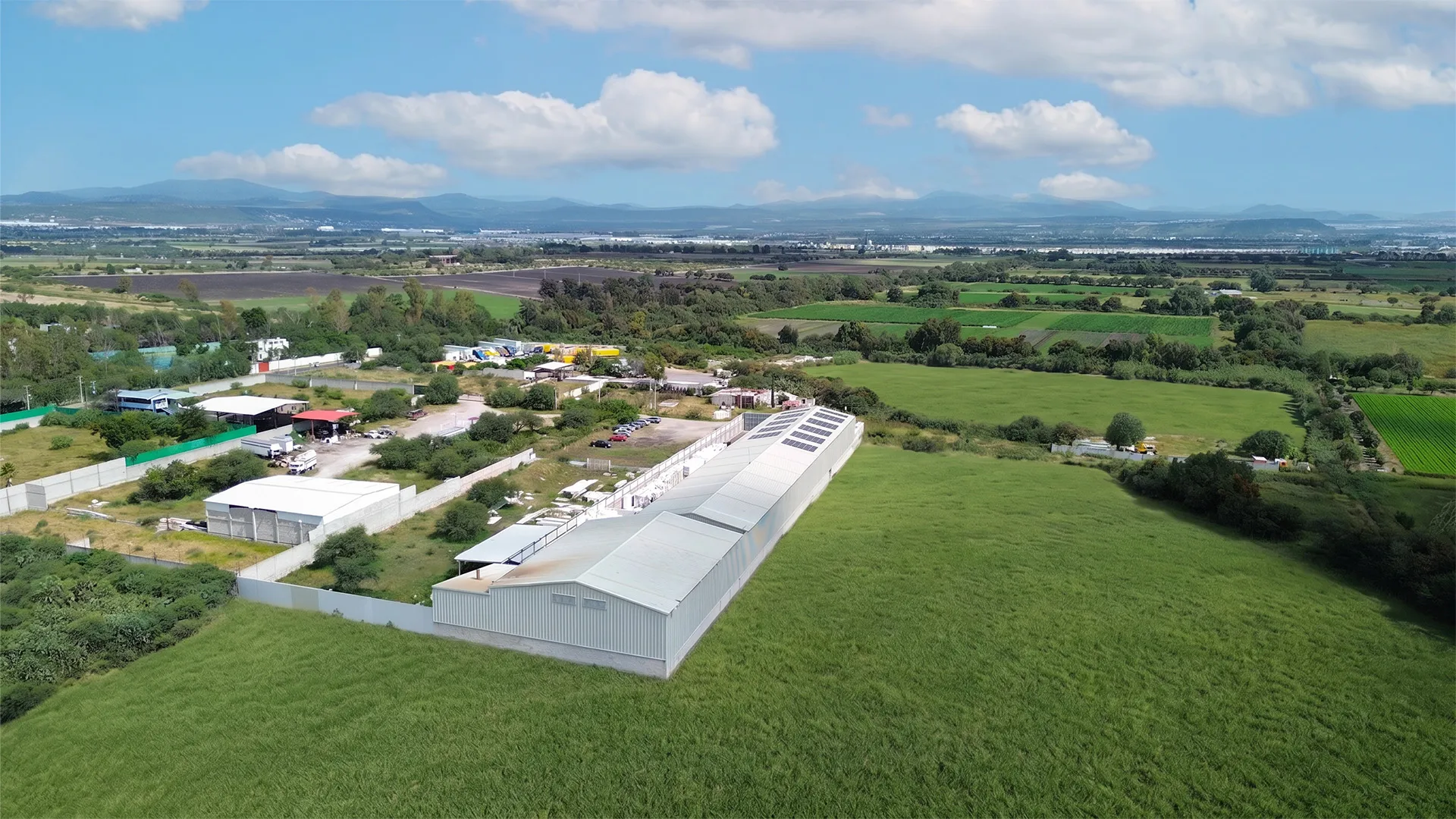 Vista aérea de la planta Smart Panel