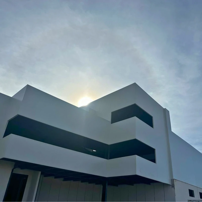 Vivienda moderna construida con Smart Panel en México